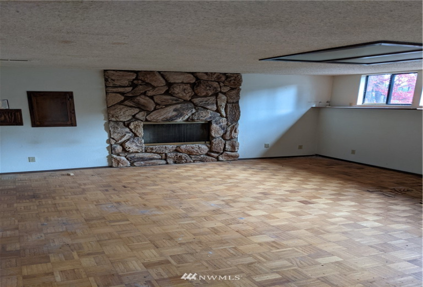 29319 12th Pl S, Federal Way, Washington 98003, 4 Bedrooms Bedrooms, ,2 BathroomsBathrooms,Residential,For Sale,Marlbrook Div. 1,12th Pl S,NWM1883489