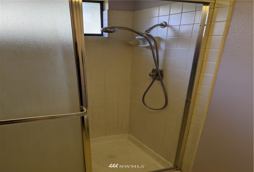 29319 12th Pl S, Federal Way, Washington 98003, 4 Bedrooms Bedrooms, ,2 BathroomsBathrooms,Residential,For Sale,Marlbrook Div. 1,12th Pl S,NWM1883489