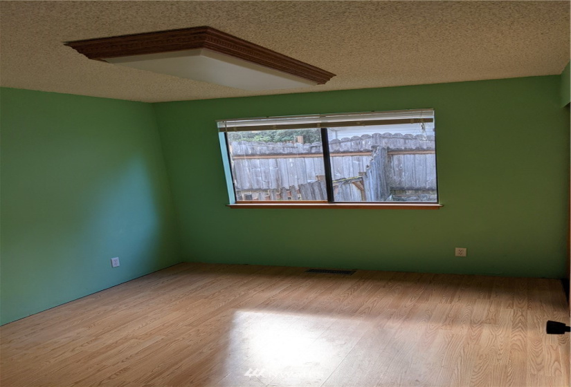 29319 12th Pl S, Federal Way, Washington 98003, 4 Bedrooms Bedrooms, ,2 BathroomsBathrooms,Residential,For Sale,Marlbrook Div. 1,12th Pl S,NWM1883489