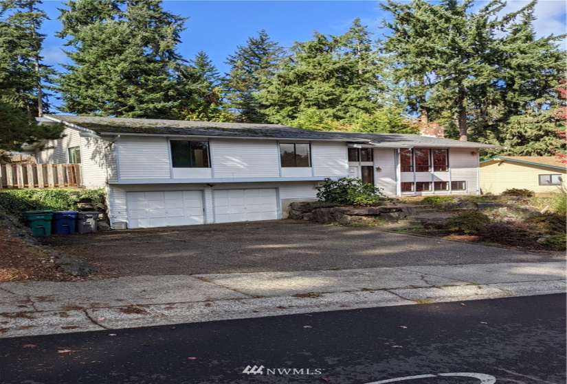29319 12th Pl S, Federal Way, Washington 98003, 4 Bedrooms Bedrooms, ,2 BathroomsBathrooms,Residential,For Sale,Marlbrook Div. 1,12th Pl S,NWM1883489