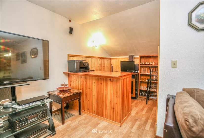 200 Ash, Warden, Washington 98857, 3 Bedrooms Bedrooms, ,1 BathroomBathrooms,Residential,For Sale,Warden,Ash,NWM1883471