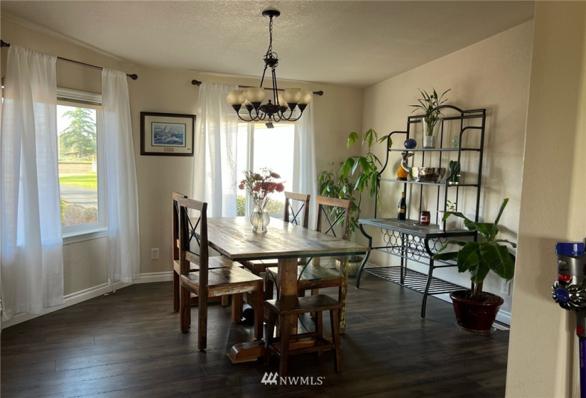 2450 Marrowstone, Nordland, Washington 98358, 3 Bedrooms Bedrooms, ,2 BathroomsBathrooms,Residential,For Sale,Marrowstone,NWM1883435