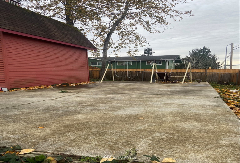 20809 125th, Kent, Washington 98031, 4 Bedrooms Bedrooms, ,1 BathroomBathrooms,Residential,For Sale,125th,NWM1883381