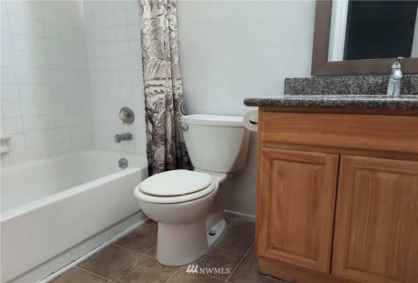 14665 34th, Bellevue, Washington 98007, 1 Bedroom Bedrooms, ,1 BathroomBathrooms,Residential,For Sale,Bellevue Manor,34th,NWM1882579