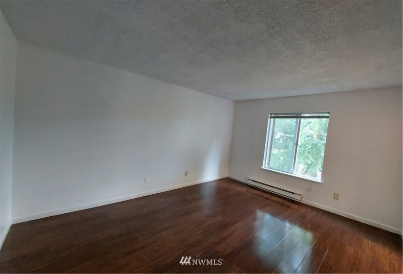 14665 34th, Bellevue, Washington 98007, 1 Bedroom Bedrooms, ,1 BathroomBathrooms,Residential,For Sale,Bellevue Manor,34th,NWM1882579