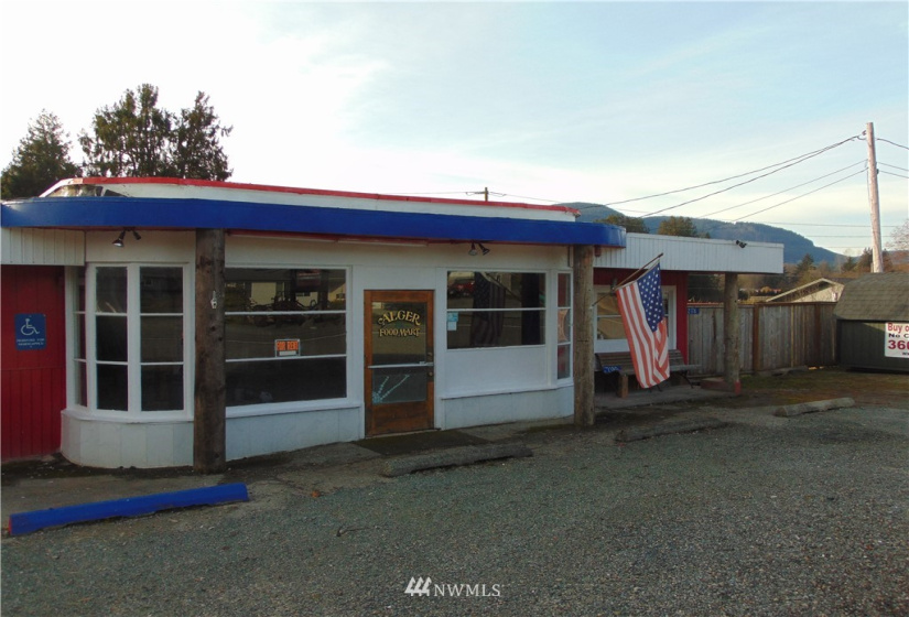 2180 Old Hwy 99, Burlington, Washington 98233, ,Commercial Sale,For Sale,Old Hwy 99,NWM1883513