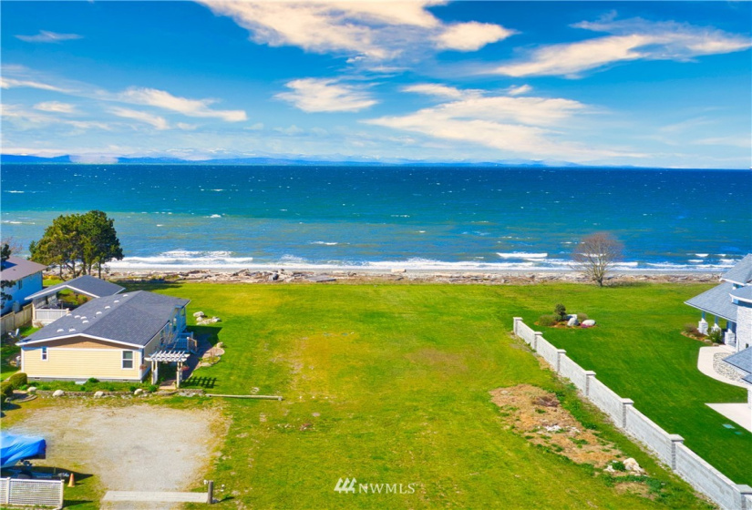 585 Marine, Point Roberts, Washington 98281, ,Land,For Sale,Marine,NWM1880961