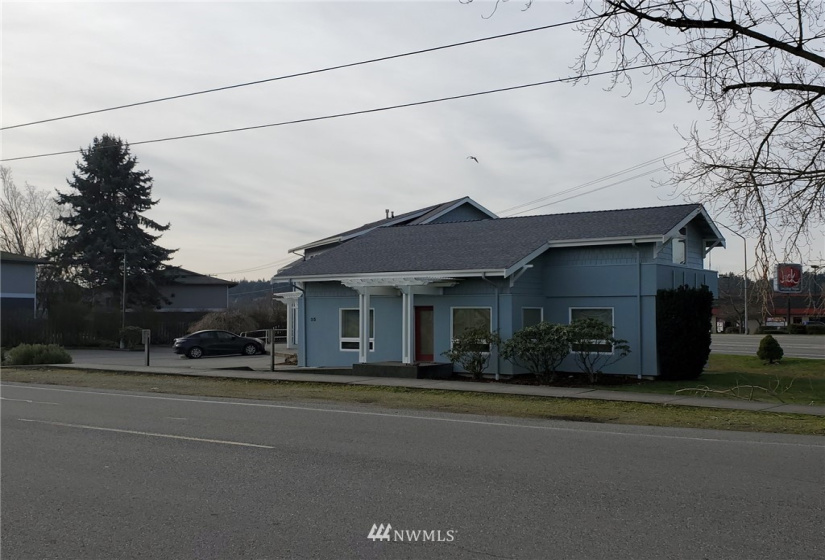 35 Ely, Oak Harbor, Washington 98277, ,Commercial Sale,For Sale,Ely,NWM1883396