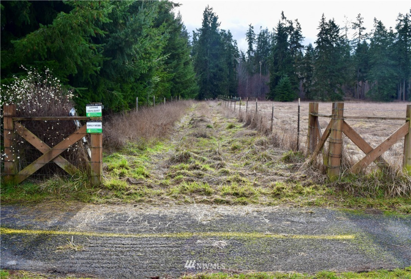 0 Lot 2 Pinnell, Sequim, Washington 98382, ,Land,For Sale,Miller BLA Survey,Lot 2 Pinnell,NWM1876819