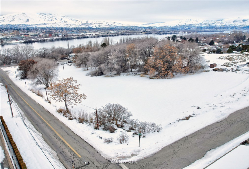 1301 Arbor, East Wenatchee, Washington 98802, ,Land,For Sale,Arbor,NWM1882028