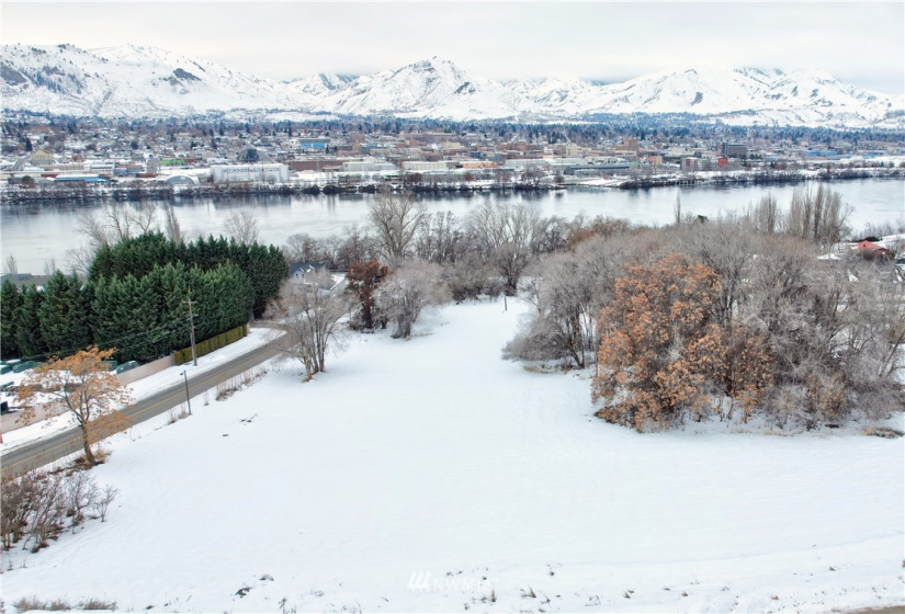 1301 Arbor, East Wenatchee, Washington 98802, ,Land,For Sale,Arbor,NWM1882028