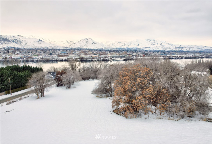 1301 Arbor, East Wenatchee, Washington 98802, ,Land,For Sale,Arbor,NWM1882028