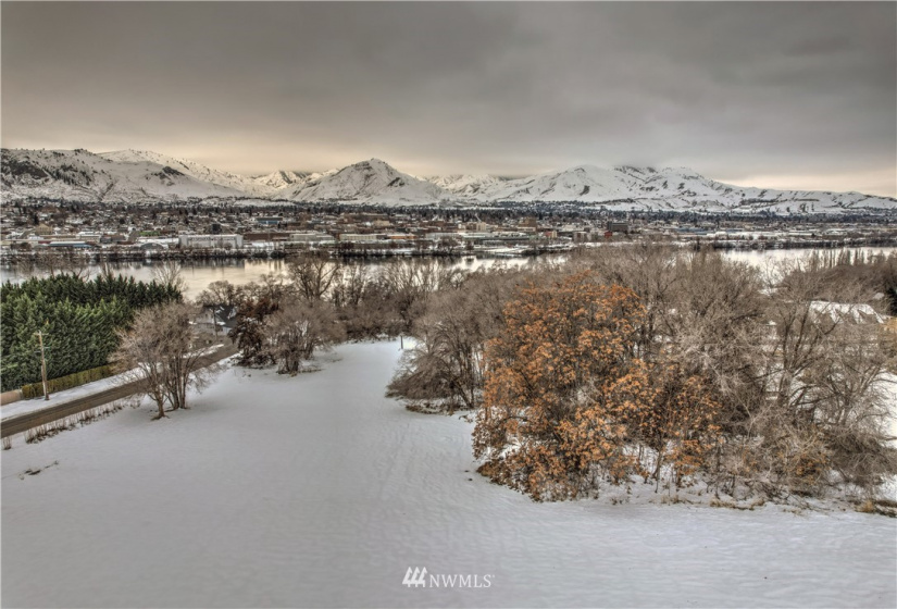 1301 Arbor, East Wenatchee, Washington 98802, ,Land,For Sale,Arbor,NWM1882028