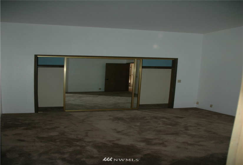 2031 Waverly, Seattle, Washington 98109, 2 Bedrooms Bedrooms, ,Residential Lease,For Rent,Waverly,NWM1883721