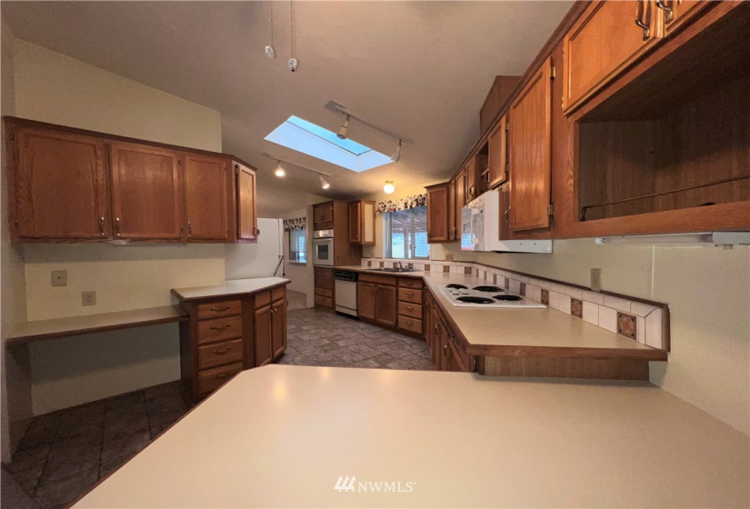 1009 Fir, Republic, Washington 99166, 3 Bedrooms Bedrooms, ,2 BathroomsBathrooms,Residential,For Sale,REPLAT OF CONLANS ADDITION,Fir,NWM1882168