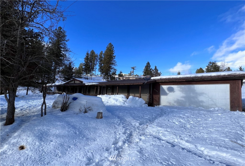 1009 Fir, Republic, Washington 99166, 3 Bedrooms Bedrooms, ,2 BathroomsBathrooms,Residential,For Sale,REPLAT OF CONLANS ADDITION,Fir,NWM1882168