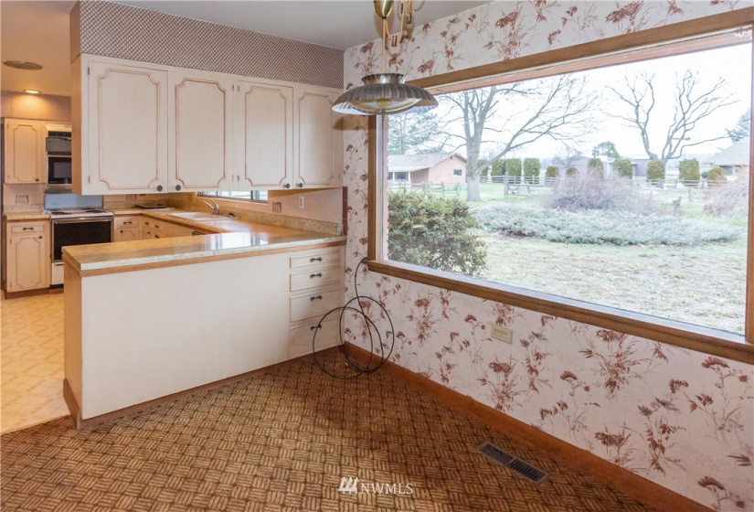 2127 School, Walla Walla, Washington 99362, 5 Bedrooms Bedrooms, ,1 BathroomBathrooms,Residential,For Sale,School,NWM1883746