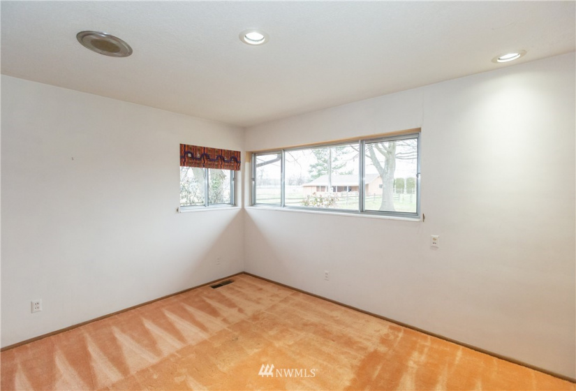 2127 School, Walla Walla, Washington 99362, 5 Bedrooms Bedrooms, ,1 BathroomBathrooms,Residential,For Sale,School,NWM1883746