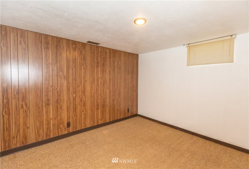 2127 School, Walla Walla, Washington 99362, 5 Bedrooms Bedrooms, ,1 BathroomBathrooms,Residential,For Sale,School,NWM1883746