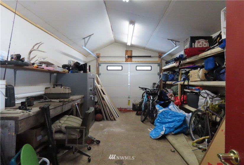 29 Green, Republic, Washington 99166, 3 Bedrooms Bedrooms, ,1 BathroomBathrooms,Residential,For Sale,Green,NWM1883813