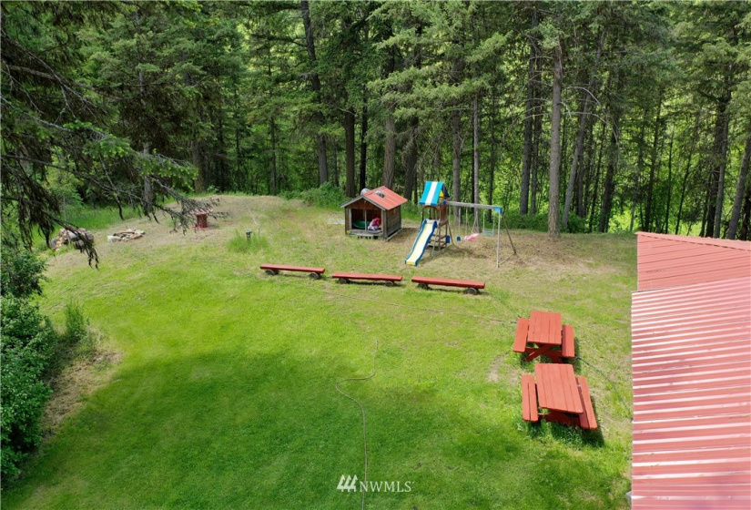 29 Green, Republic, Washington 99166, 3 Bedrooms Bedrooms, ,1 BathroomBathrooms,Residential,For Sale,Green,NWM1883813