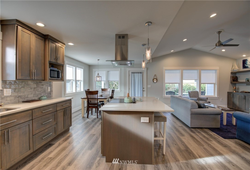 825 Ocean Shores, Ocean Shores, Washington 98569, 2 Bedrooms Bedrooms, ,1 BathroomBathrooms,Residential,For Sale,Ocean Shores,Ocean Shores,NWM1883800