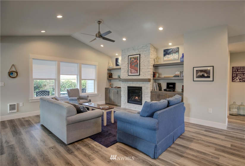 825 Ocean Shores, Ocean Shores, Washington 98569, 2 Bedrooms Bedrooms, ,1 BathroomBathrooms,Residential,For Sale,Ocean Shores,Ocean Shores,NWM1883800