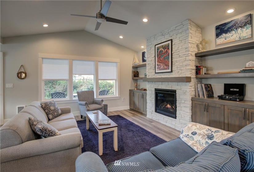 825 Ocean Shores, Ocean Shores, Washington 98569, 2 Bedrooms Bedrooms, ,1 BathroomBathrooms,Residential,For Sale,Ocean Shores,Ocean Shores,NWM1883800