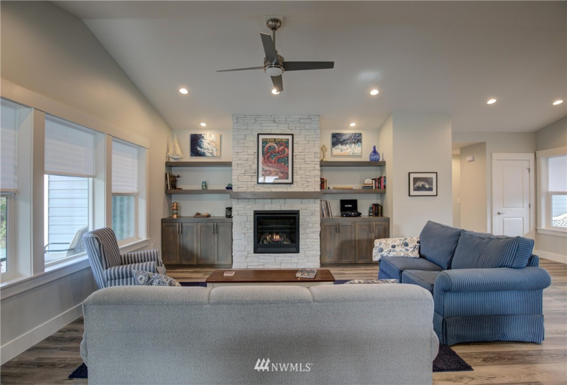 825 Ocean Shores, Ocean Shores, Washington 98569, 2 Bedrooms Bedrooms, ,1 BathroomBathrooms,Residential,For Sale,Ocean Shores,Ocean Shores,NWM1883800