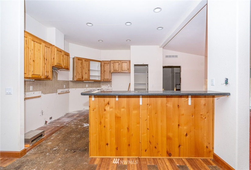 322 River, Chehalis, Washington 98532, 3 Bedrooms Bedrooms, ,2 BathroomsBathrooms,Residential,For Sale,River,NWM1883805