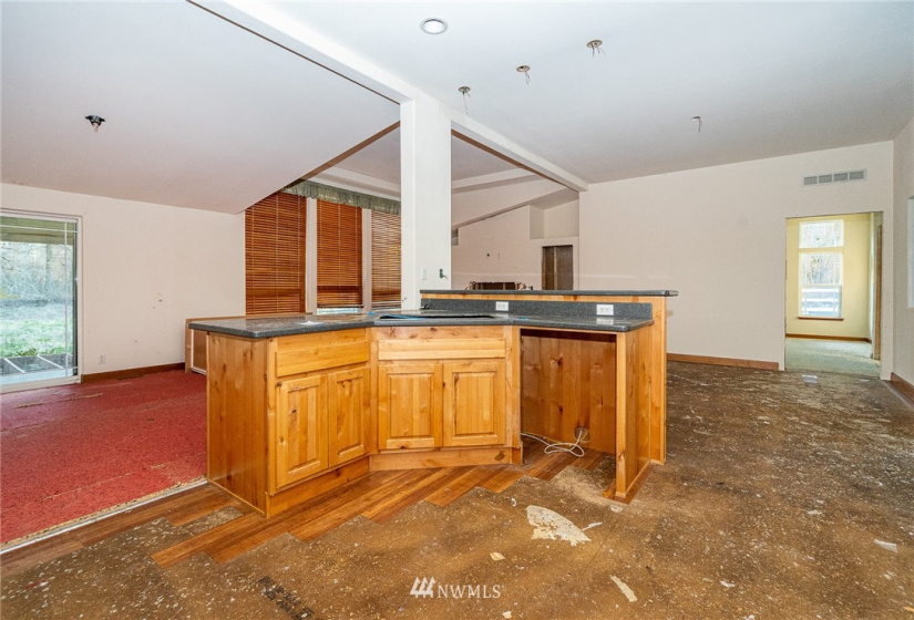 322 River, Chehalis, Washington 98532, 3 Bedrooms Bedrooms, ,2 BathroomsBathrooms,Residential,For Sale,River,NWM1883805