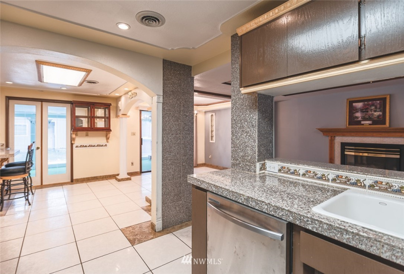 1245 Cedar St, Othello, Washington 99344, 4 Bedrooms Bedrooms, ,3 BathroomsBathrooms,Residential,For Sale,Cedar St,NWM1883949