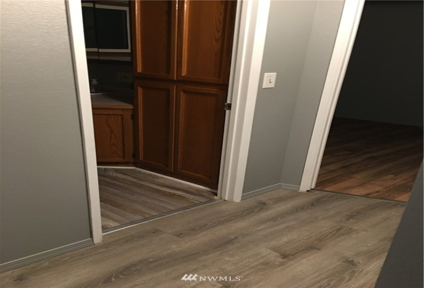 100 Lewis, Aberdeen, Washington 98520, 1 Bedroom Bedrooms, ,Residential,For Sale,Lewis,NWM1883972