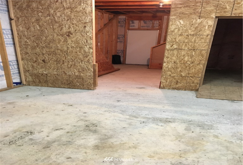 100 Lewis, Aberdeen, Washington 98520, 1 Bedroom Bedrooms, ,Residential,For Sale,Lewis,NWM1883972