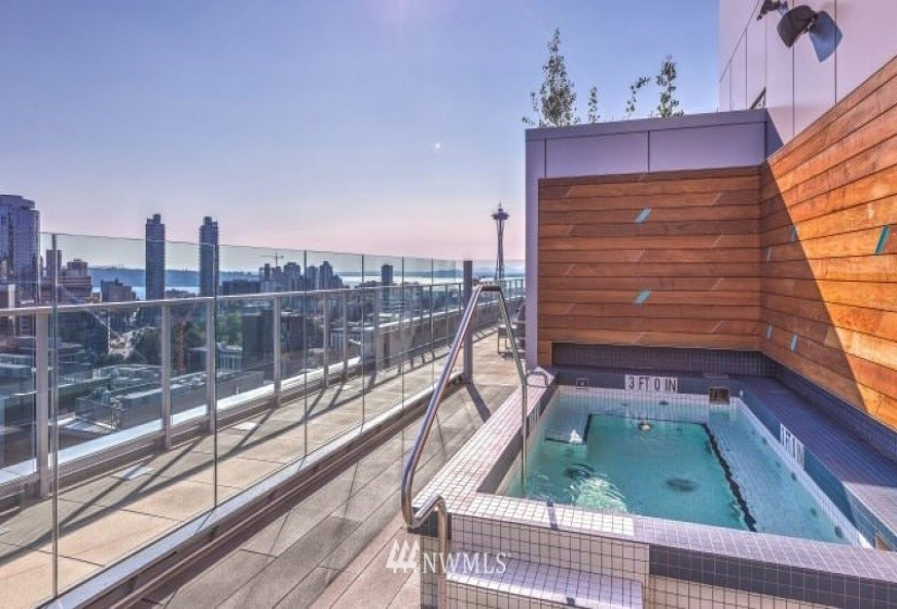 1145 Republican, Seattle, Washington 98109, 2 Bedrooms Bedrooms, ,2 BathroomsBathrooms,Residential Lease,For Rent,Republican,NWM1884017