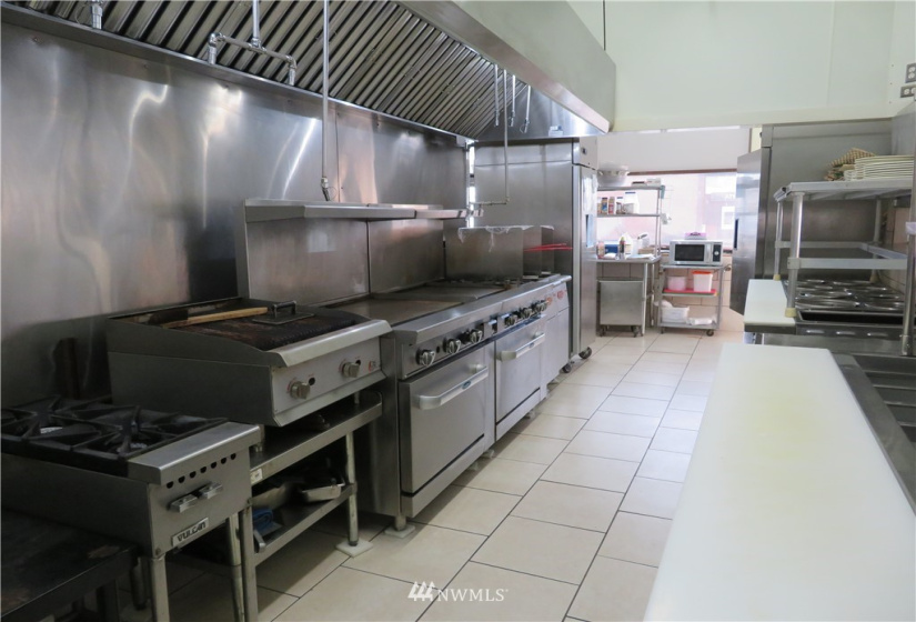 300 Main, Montesano, Washington 98563, ,Commercial Sale,For Sale,Main,NWM1883831