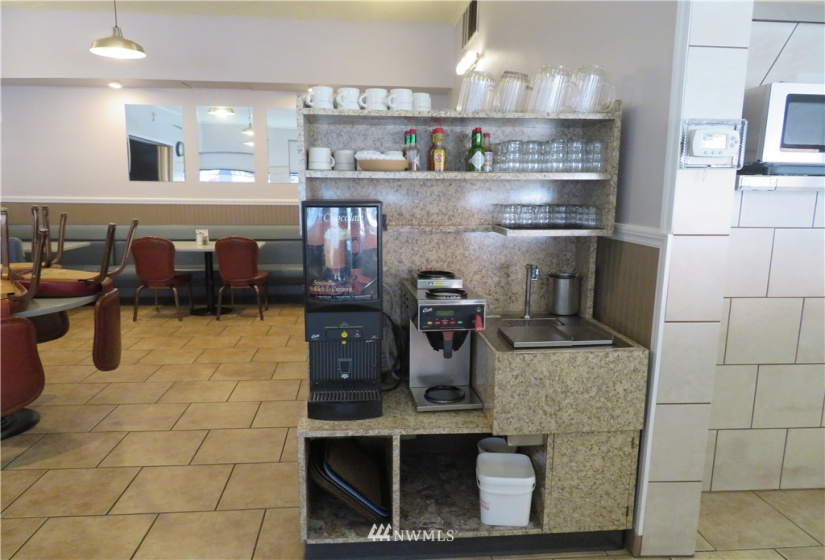 300 Main, Montesano, Washington 98563, ,Commercial Sale,For Sale,Main,NWM1883831