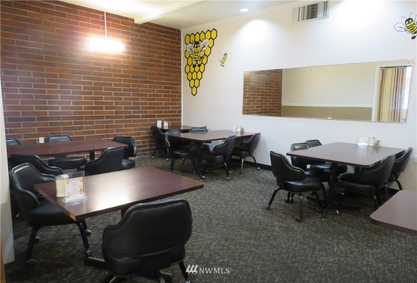 300 Main, Montesano, Washington 98563, ,Commercial Sale,For Sale,Main,NWM1883831