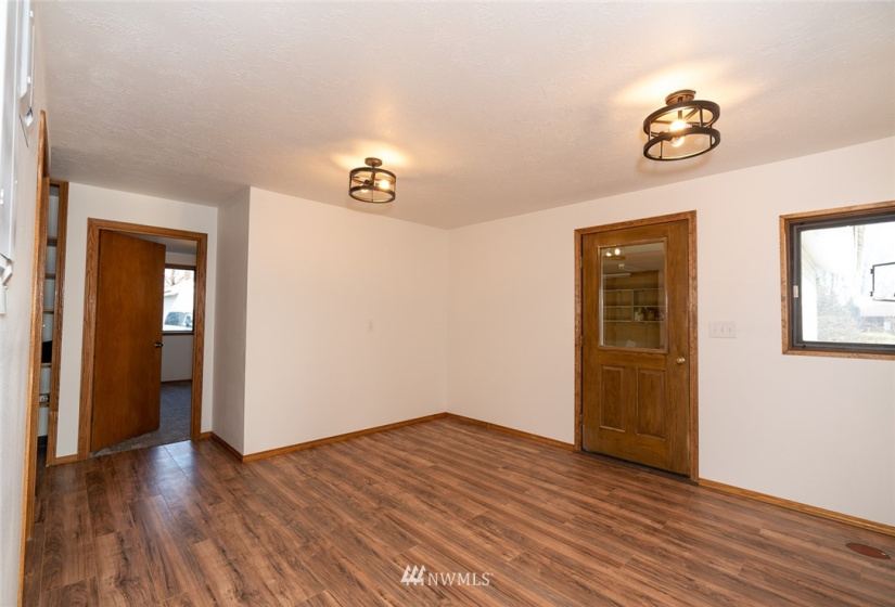 806 E Sanders, Ellensburg, Washington 98926, 3 Bedrooms Bedrooms, ,1 BathroomBathrooms,Residential,For Sale,Sanders,NWM1870854