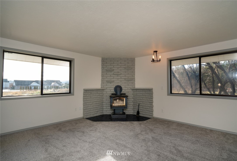 806 E Sanders, Ellensburg, Washington 98926, 3 Bedrooms Bedrooms, ,1 BathroomBathrooms,Residential,For Sale,Sanders,NWM1870854