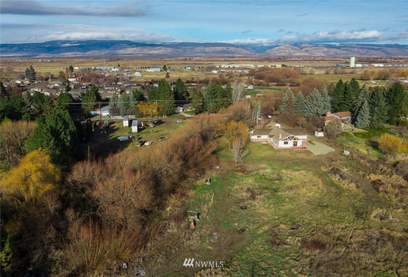 806 E Sanders, Ellensburg, Washington 98926, 3 Bedrooms Bedrooms, ,1 BathroomBathrooms,Residential,For Sale,Sanders,NWM1870854