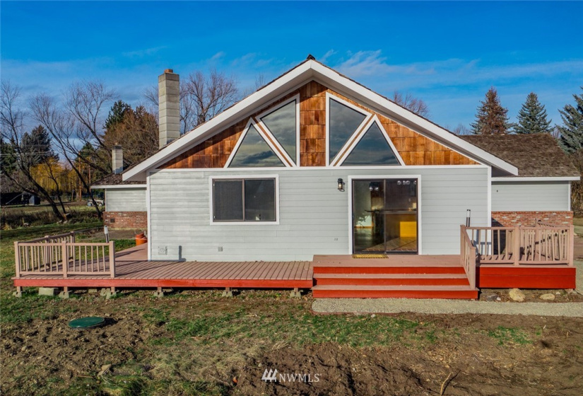 806 E Sanders, Ellensburg, Washington 98926, 3 Bedrooms Bedrooms, ,1 BathroomBathrooms,Residential,For Sale,Sanders,NWM1870854