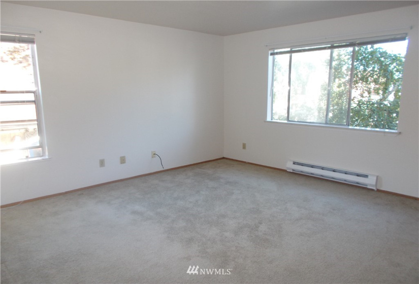 1527 14th, Seattle, Washington 98144, 2 Bedrooms Bedrooms, ,1 BathroomBathrooms,Residential Lease,For Rent,14th,NWM1884366