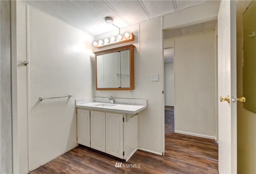 2200 196th, Bothell, Washington 98012, 3 Bedrooms Bedrooms, ,1 BathroomBathrooms,Manufactured In Park,For Sale,196th,NWM1883819