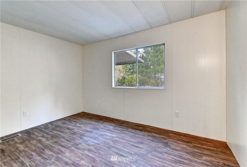 2200 196th, Bothell, Washington 98012, 3 Bedrooms Bedrooms, ,1 BathroomBathrooms,Manufactured In Park,For Sale,196th,NWM1883819