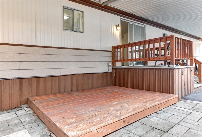 2200 196th, Bothell, Washington 98012, 3 Bedrooms Bedrooms, ,1 BathroomBathrooms,Manufactured In Park,For Sale,196th,NWM1883819
