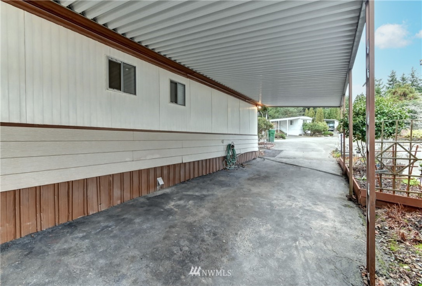 2200 196th, Bothell, Washington 98012, 3 Bedrooms Bedrooms, ,1 BathroomBathrooms,Manufactured In Park,For Sale,196th,NWM1883819