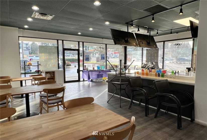 967 6th, Kirkland, Washington 98033, ,Business Opportunity,For Sale,6th,NWM1883592