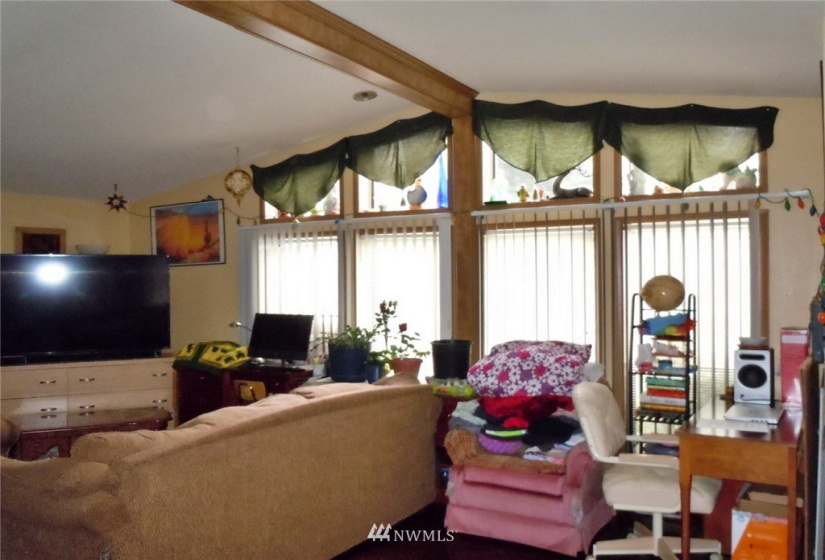 2850 Erlands Point, Bremerton, Washington 98312, 2 Bedrooms Bedrooms, ,2 BathroomsBathrooms,Manufactured In Park,For Sale,Erlands Point,NWM1883145