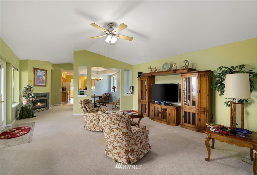 6397 Early Dawn, Poulsbo, Washington 98370, 3 Bedrooms Bedrooms, ,2 BathroomsBathrooms,Residential,For Sale,Early Dawn,NWM1882806